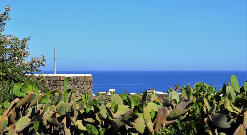 Ilha Preta Bed & Breakfast Pantelleria Island Exterior photo